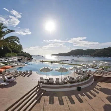 Sleeps 4 Pool Wifi T763933 アパート *