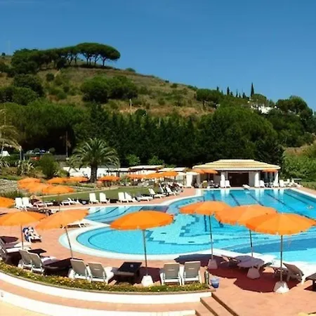 Sleeps 4 Pool Wifi T763933