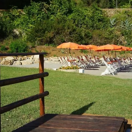 Sleeps 4 Pool Wifi T763933 דירה *