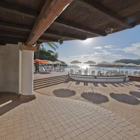 דירה Sleeps 4 Pool Wifi T763933 *