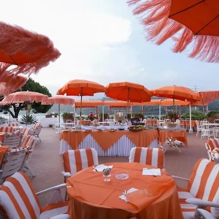 Sleeps 4 Pool Wifi T763933 * פורטו אזורו
