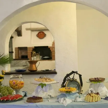 Sleeps 4 Pool Wifi T763933 *