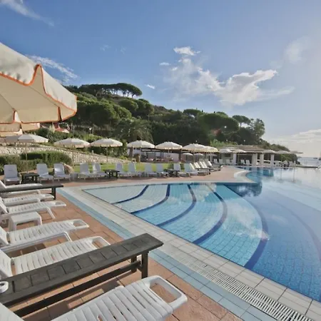 Sleeps 4 Pool Wifi T763933 Διαμέρισμα Porto Azzurro